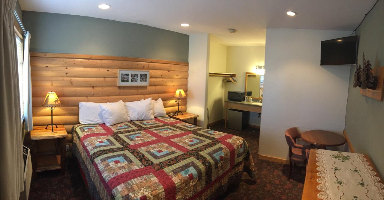 ווסט ילוסטון Madison Hotel Motel מראה חיצוני תמונה