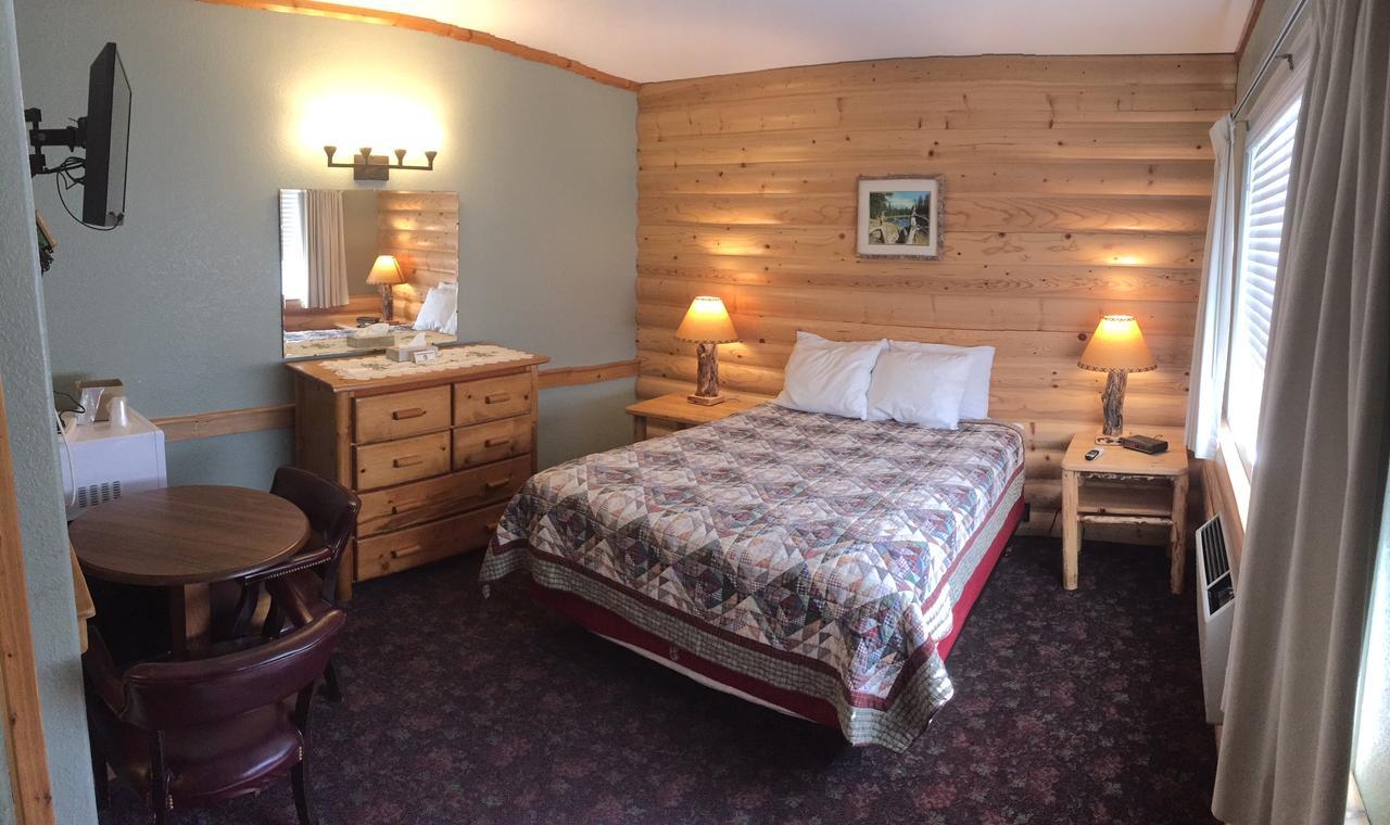 ווסט ילוסטון Madison Hotel Motel מראה חיצוני תמונה